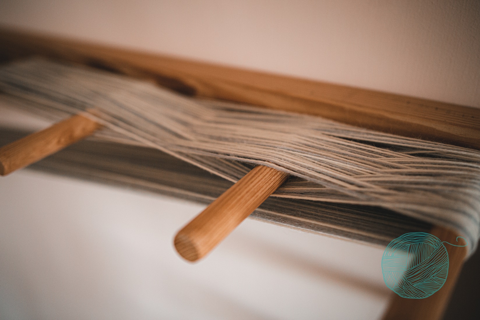 Odmierzanie_osnowy_weaving_yarn_weave_tessitura_tkanie_krosno